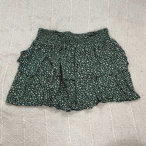 AE American Eagle Green Floral Ruffle Mini Skirt Size M